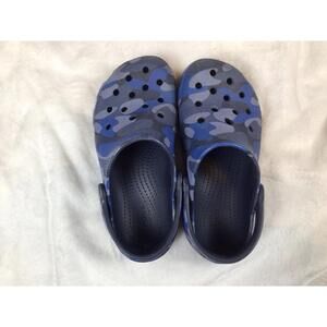 Crocs Kids Classic Camo Clog Size 13 C Blue